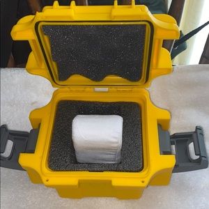 New Invicta Watch Box